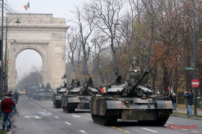 repetitii-parada-militara-bucuresti-tr-85.JPG