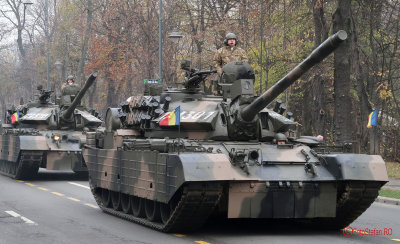 repetitii-parada-militara-bucuresti-tr-85_02.JPG