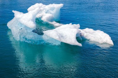 ice berg 2792.jpg