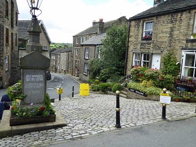 dobcross square