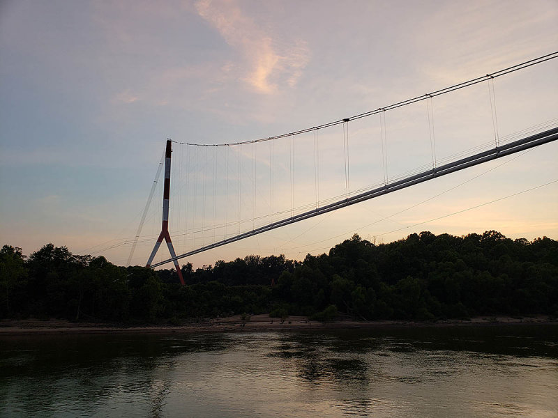 20180712_210440 Pipeline crossing near Greenup Locks and Dam.jpg