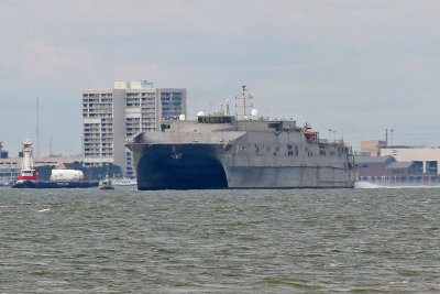 EE5A1498 Spearhead class expeditionary fast transport vessel .jpg