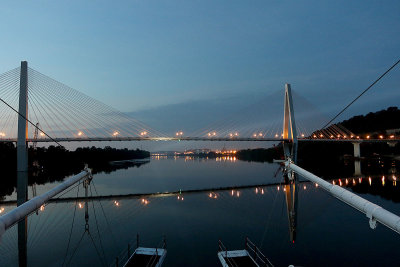 EE5A7209 Ironton bridge at dawn.jpg