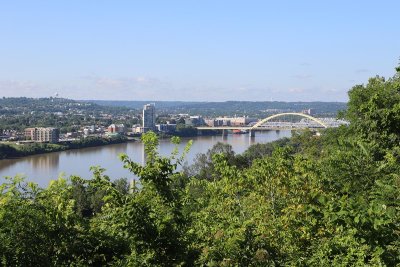 EE5A9421 View of Ky from Eden Park.jpg