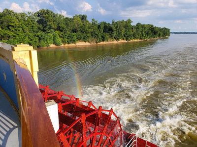 20180709_191539 American Queen mist Rainbow.jpg