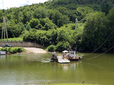 20180718_134355 Valley View KY ferry.jpg