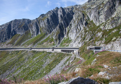 I'd previously only seen these open sided tunnels on James Bond Movies