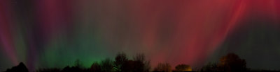 Aurora Panorama taken in Jericho, Vt on October 31, 2003 at 7:47pm