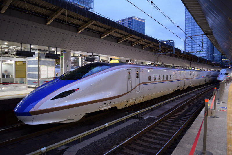 Shinkanzen train, Tokyo main station