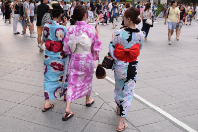 Kimono girls, at Mori Tower