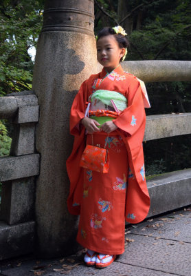 Girl in kimono 1, Meji shrine