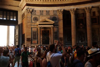 IT212_00013_Rome_pb.jpg