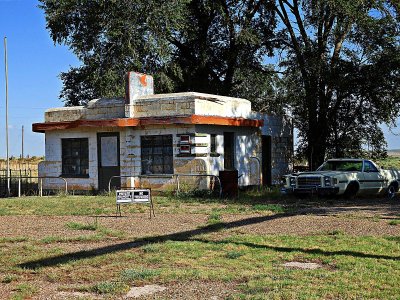 The Little Juarez Cafe was once a Valentine Diner in Glenrio