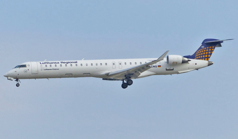 Bombardier CRJ-900
