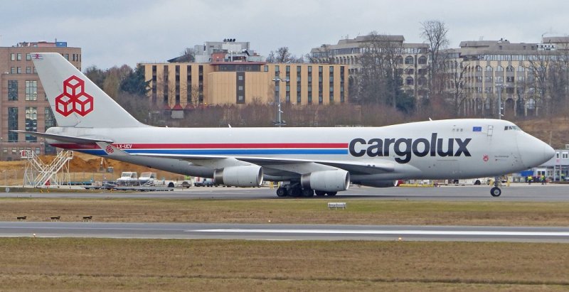 Boeing 747-4R7F