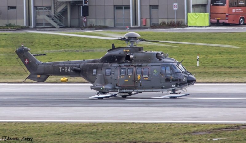Eurocopter AS532UL Cougar Mk1
