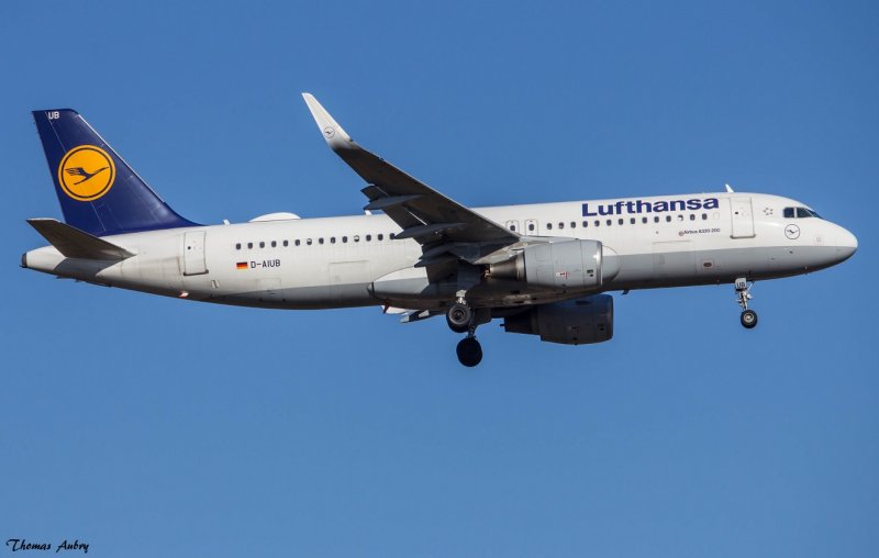 Airbus A320-200