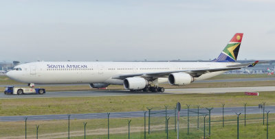 Airbus A340-642