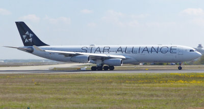 Airbus A340-313