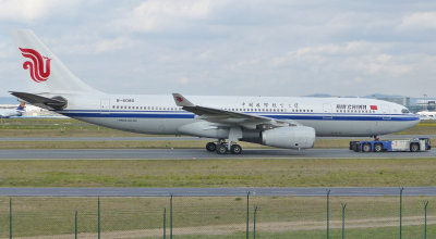 Airbus A330-243