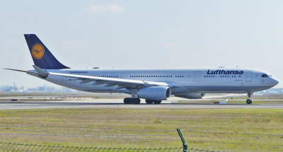 Airbus A330-343