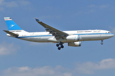 Airbus A330-243