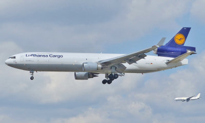 McDonnell Douglas MD-11 
