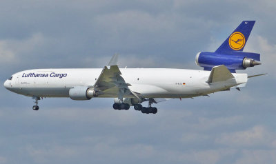 McDonnell Douglas MD-11 