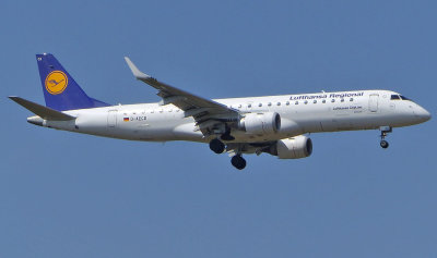 Embraer ERJ-190LR