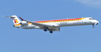 Bombardier CRJ-1000