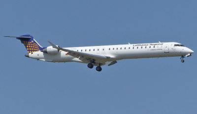 Bombardier CRJ-900