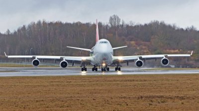 Boeing 747-4R7F