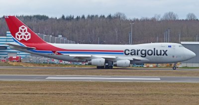 Boeing 747-4R7F