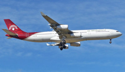 Airbus A340-313