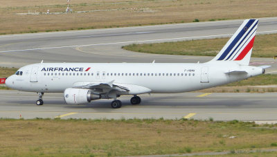 Airbus A320-200