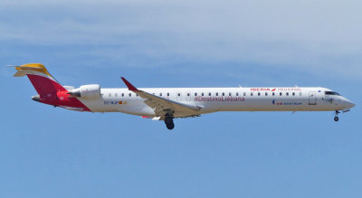 Bombardier CRJ-1000