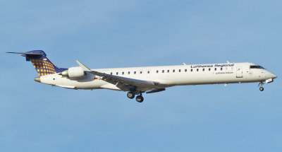 Bombardier CRJ-900