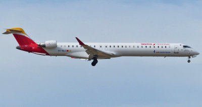 Bombardier CRJ-1000