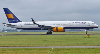 Boeing 757-200