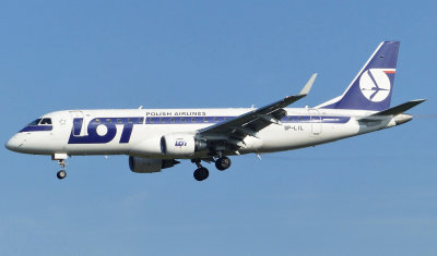 Embraer ERJ-170LR