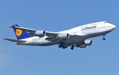 Lufthansa D-ABVW