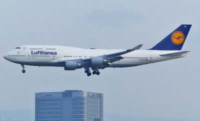Lufthansa D-ABVX