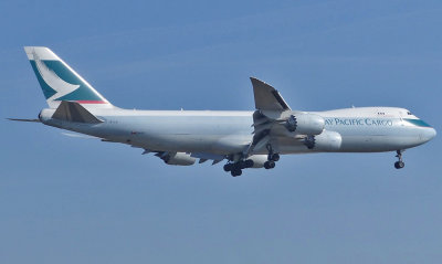 Boeing 747-867F 