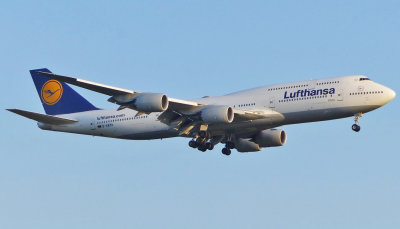 Lufthansa D-ABYA
