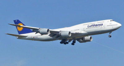 Boeing 747-830