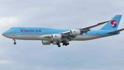Boeing 747-8B5