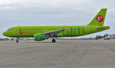 Airbus A320-200