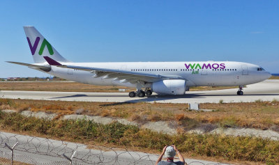 Airbus A330-243