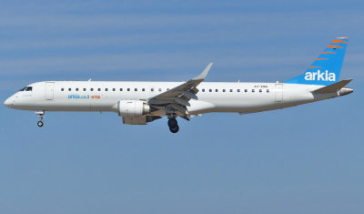 Embraer ERJ-190LR 