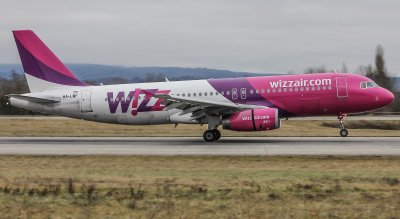 Airbus A320-200